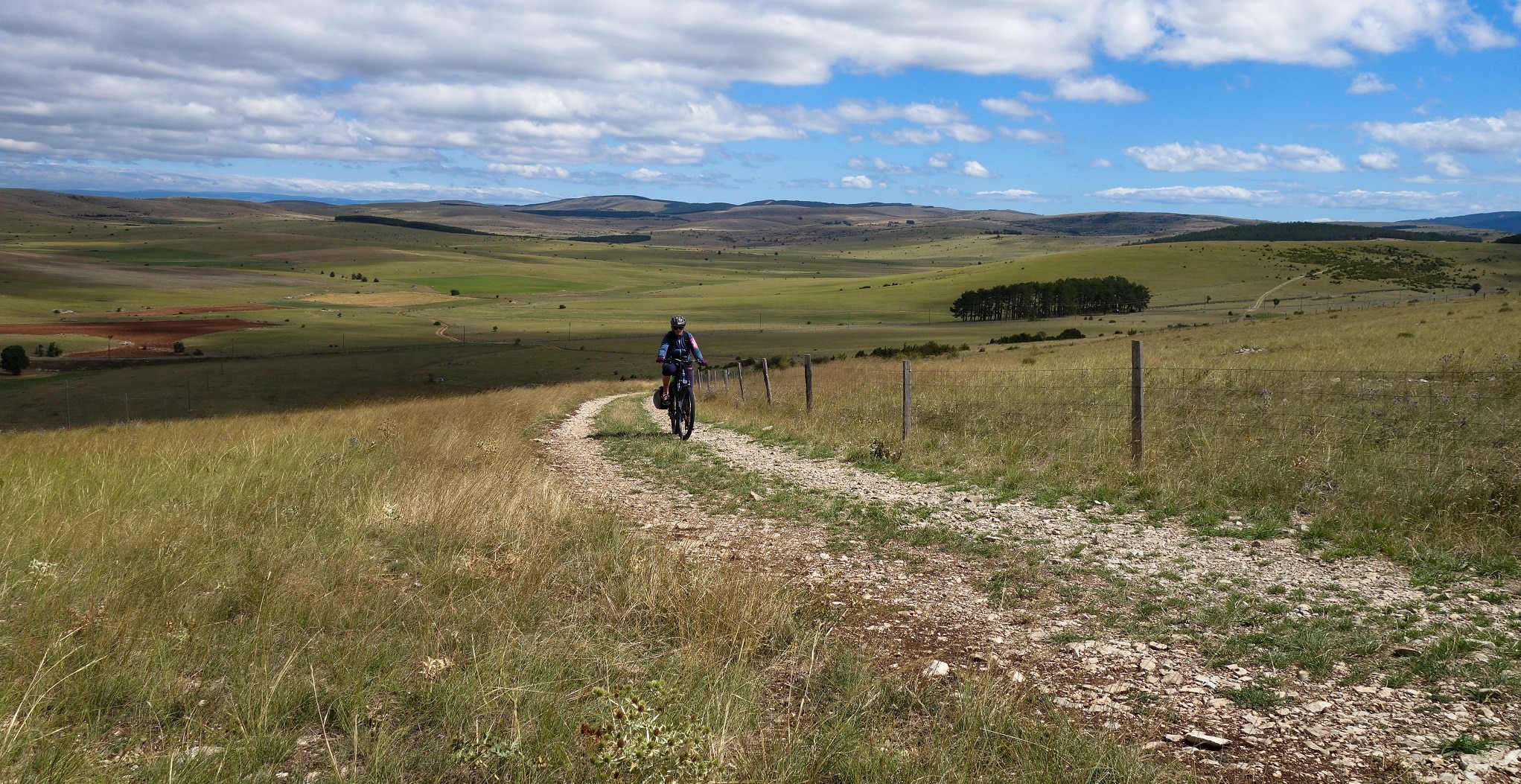 plateau causse lozere velo